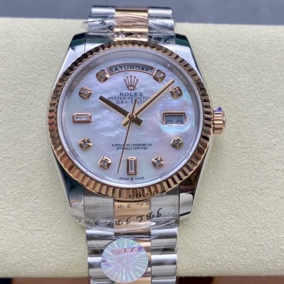 Sunday Calendar series women's watch, mother-of-pearl dial, rose gold bezel, 36mm, two-tone President-style bracelet.